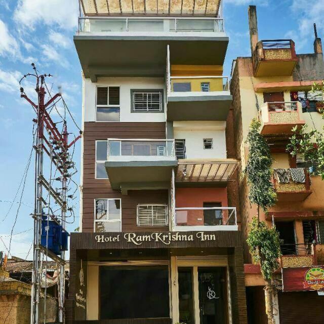 Hotel Ramkrishna Inn Colhapur Exterior foto