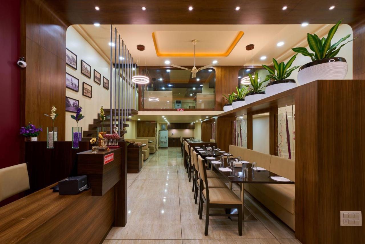 Hotel Ramkrishna Inn Colhapur Exterior foto